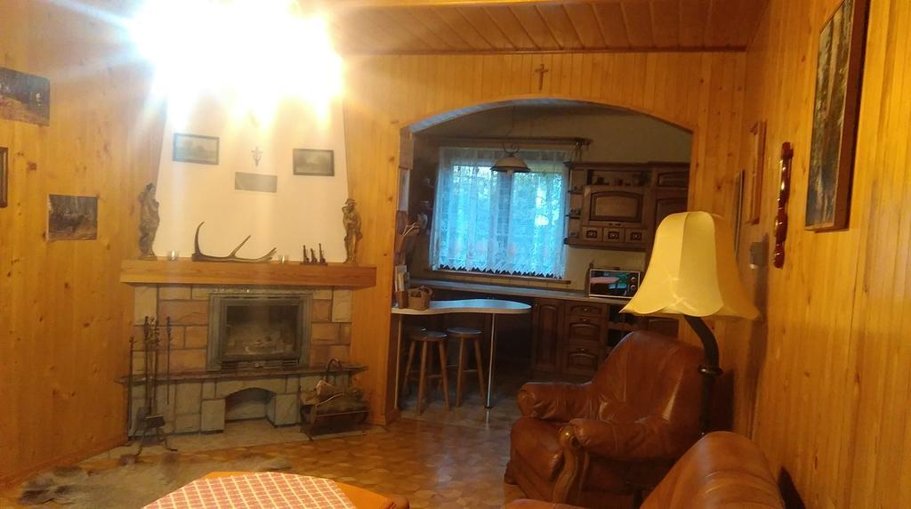 Ferienwohnung Przytulny Kat Białowieża Exterior foto